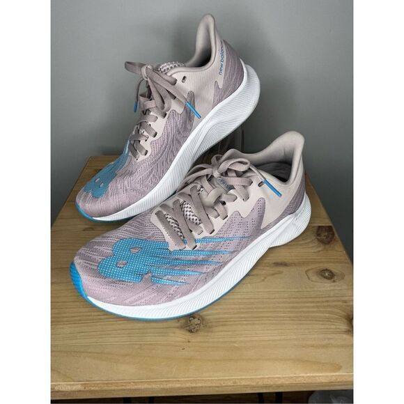 New Balance Women's FuelCell Prism Logwood Virtual Sky Sneakers Gray & White Siz - Picture 6 of 11